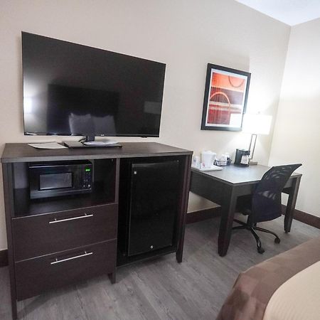 Best Western Teal Lake Inn Мексико Экстерьер фото
