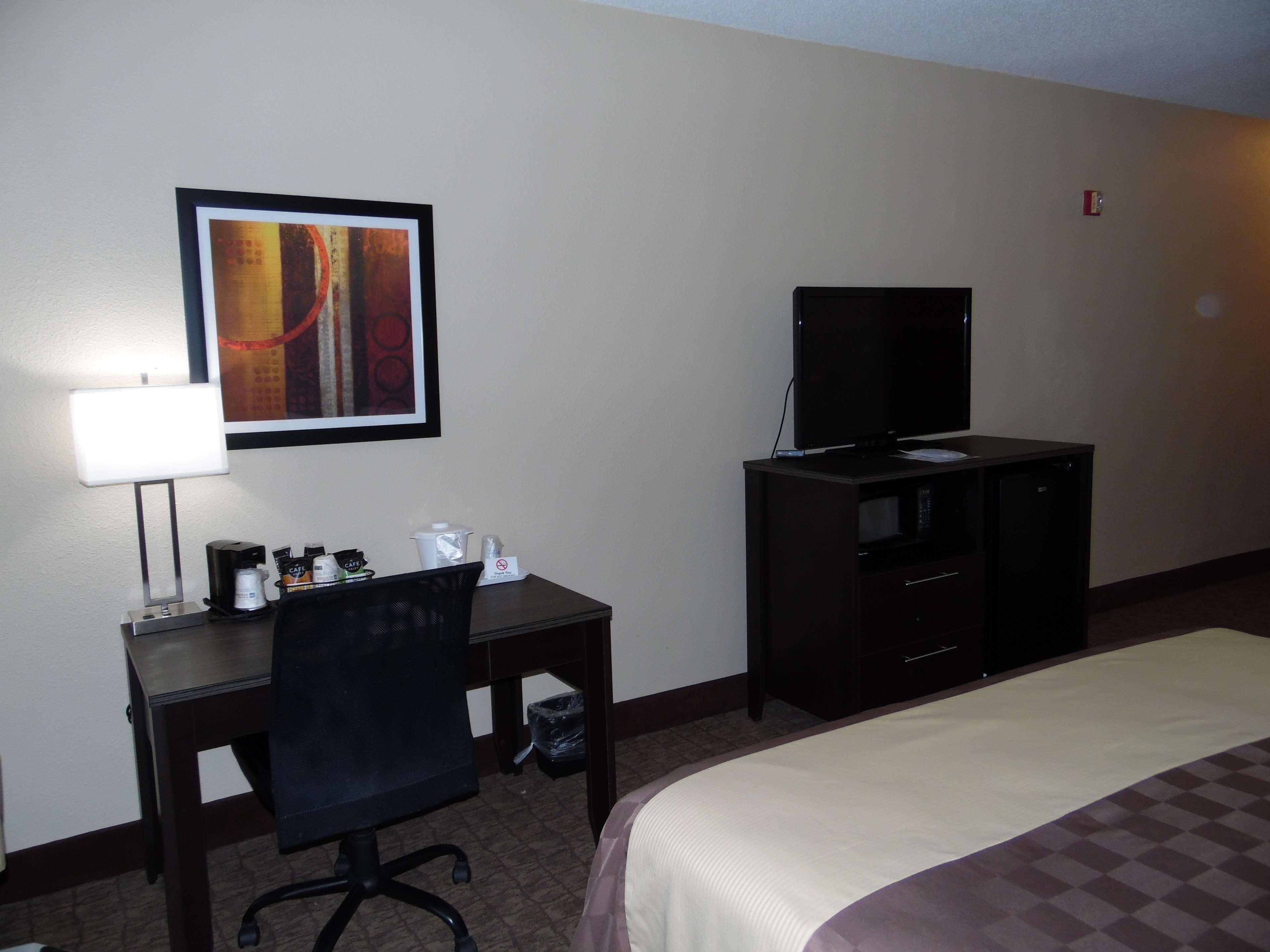 Best Western Teal Lake Inn Мексико Экстерьер фото