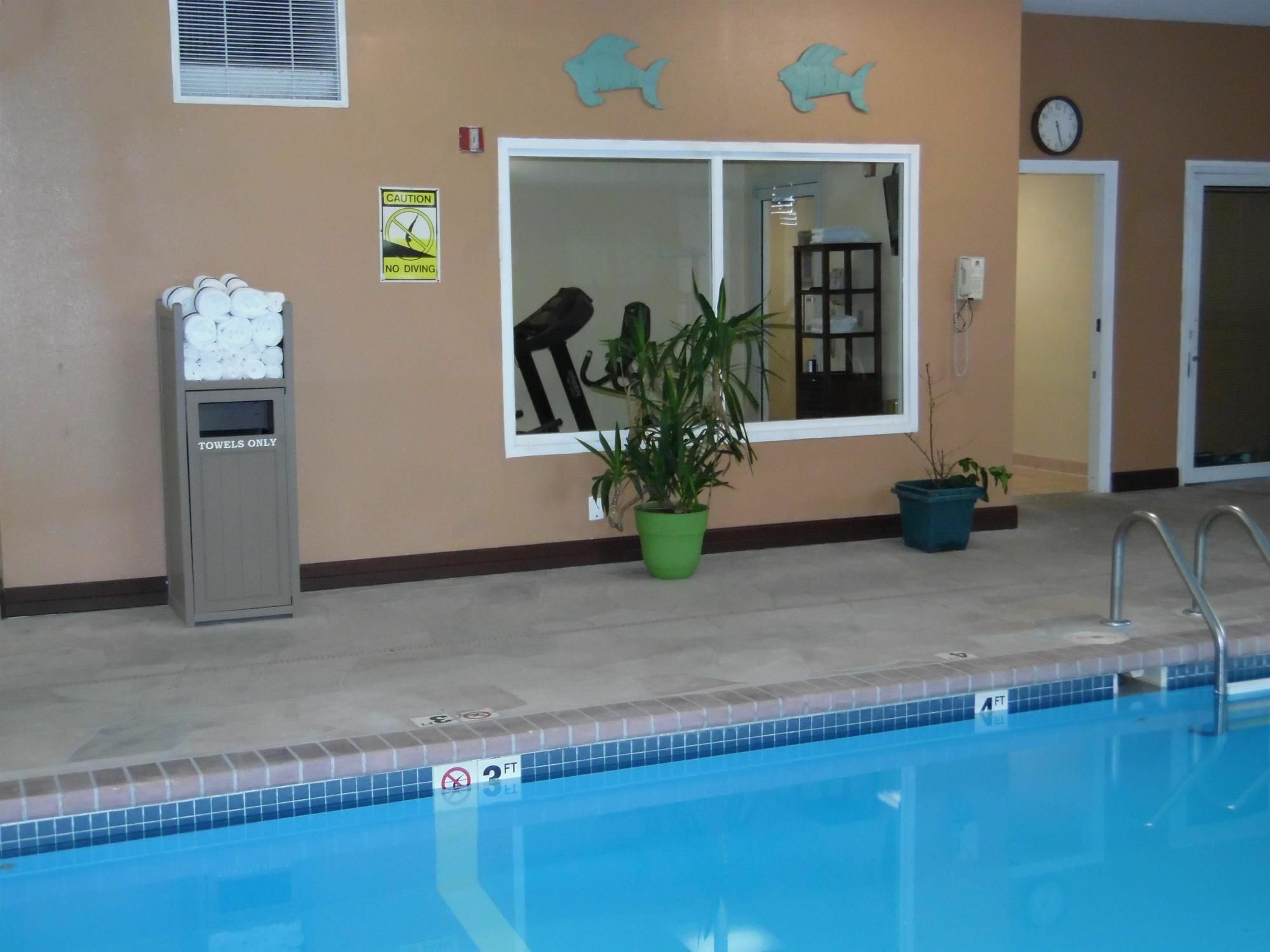 Best Western Teal Lake Inn Мексико Экстерьер фото